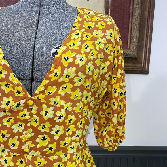 Faithfull the Brand Ilia Fit & Flare Cottage Core Mini Dress - Sz M 🧡🎀 - Picture 4 of 13